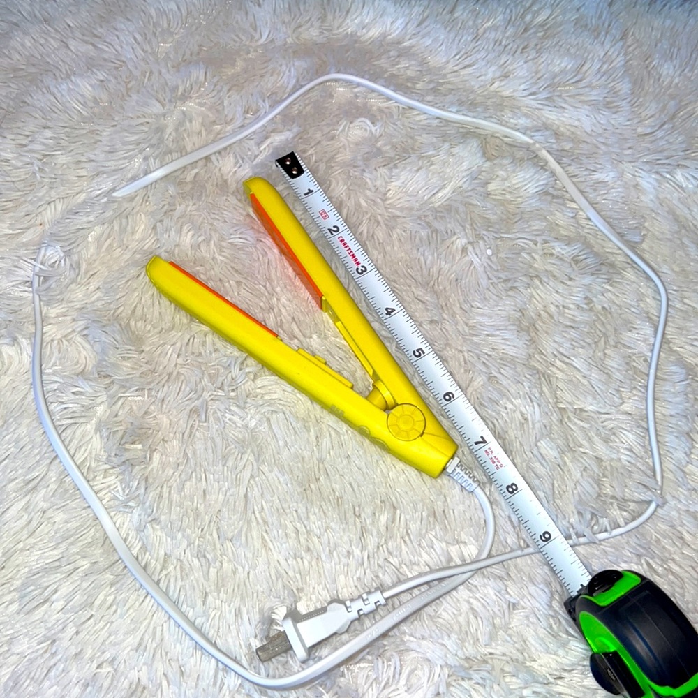 SO PORTABLE CERAMIC  MINI CURLING IRON